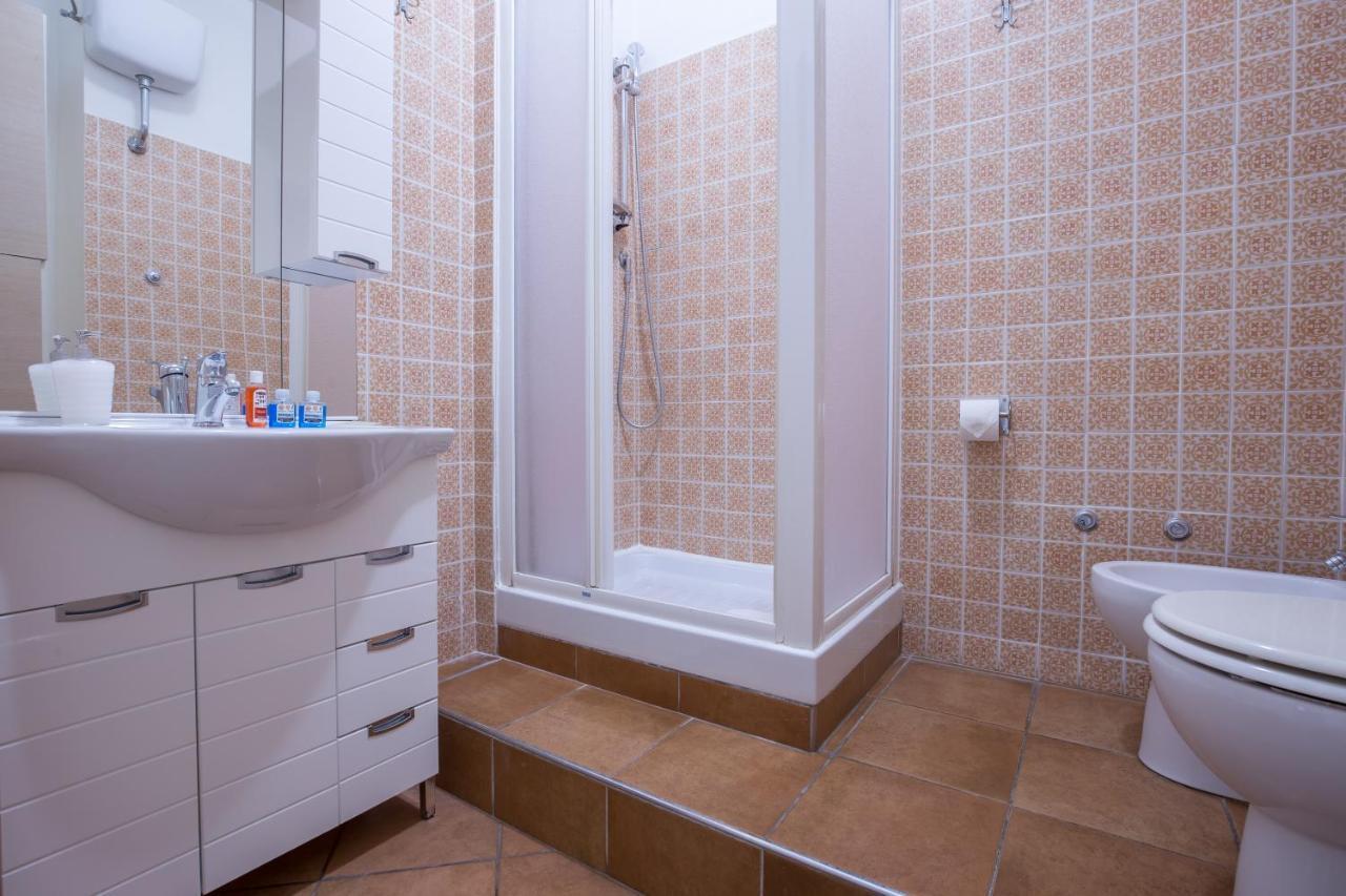 Minihotel Azzurra روما المظهر الخارجي الصورة
